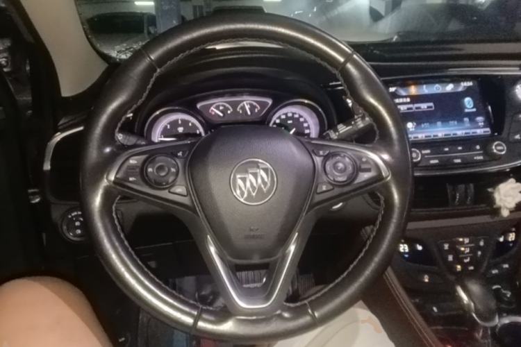 Used Buick Envision 2018 20T Two-Wheel Drive Luxury Model Steering Wheel