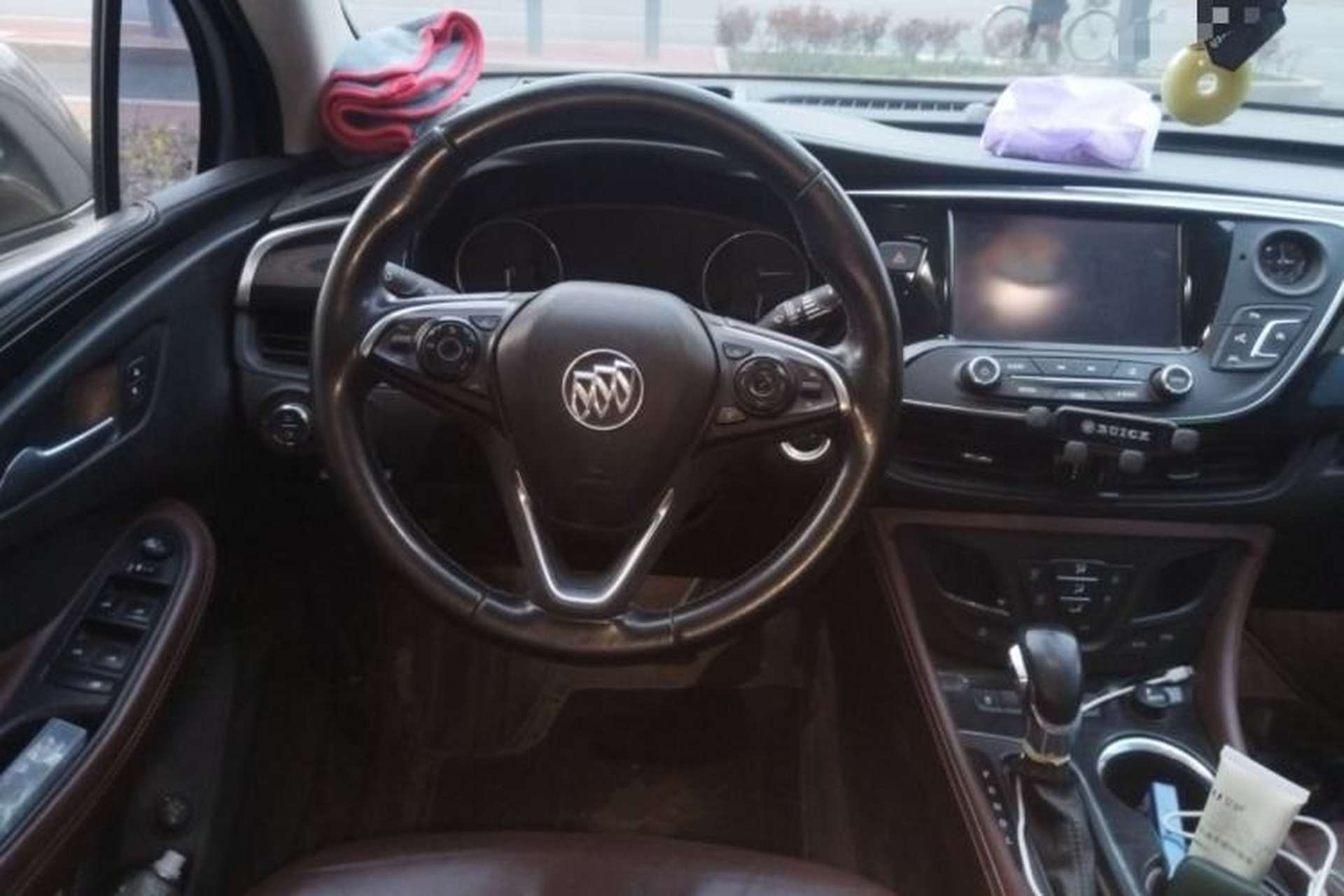 Used Buick Envision 2018 28T Four-Wheel Drive Luxury Model Steering Wheel