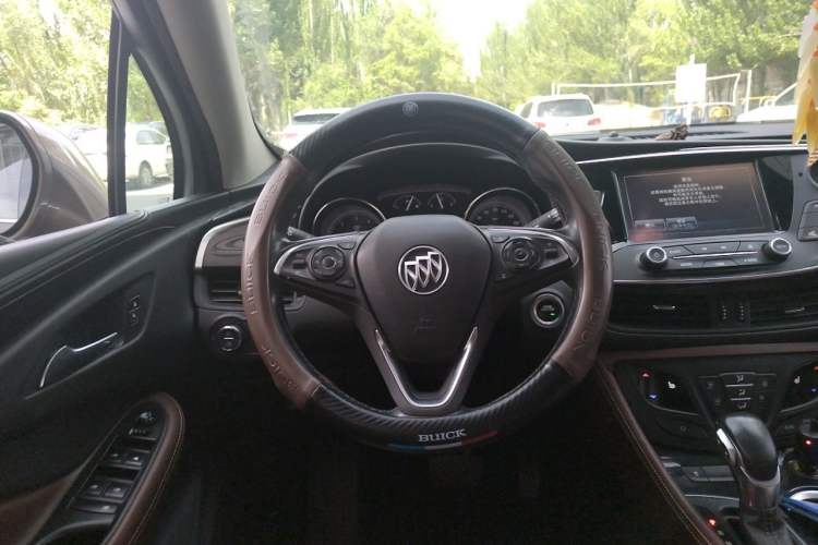 Used Buick Envision 2018 20T Two-Wheel Drive Luxury Model Steering Wheel