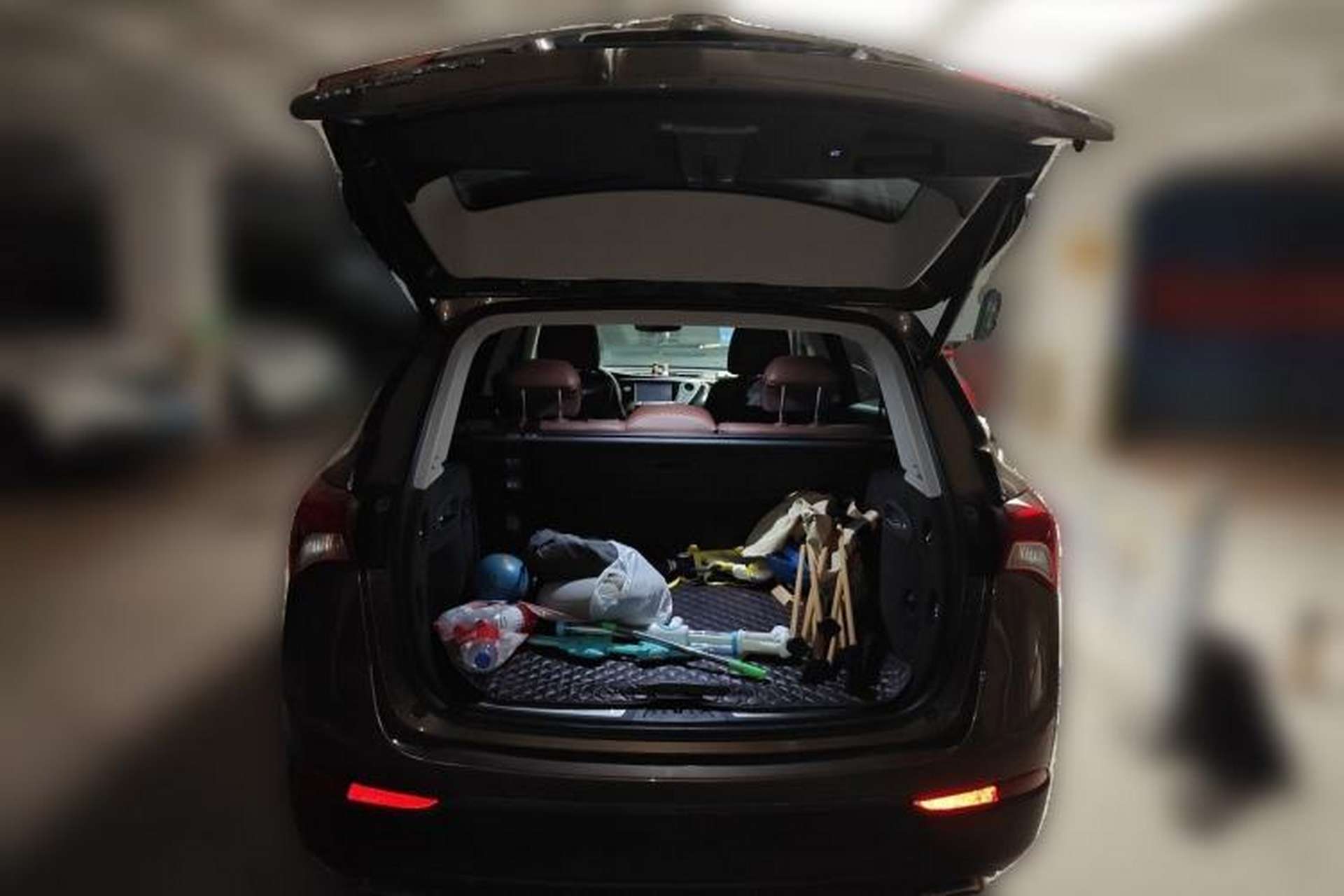 Used Buick Envision 2018 28T Four-Wheel Drive Luxury Model Trunk