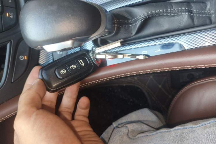 Used Buick Envision 2018 28T Four-Wheel Drive Elite Version Vehicle Key