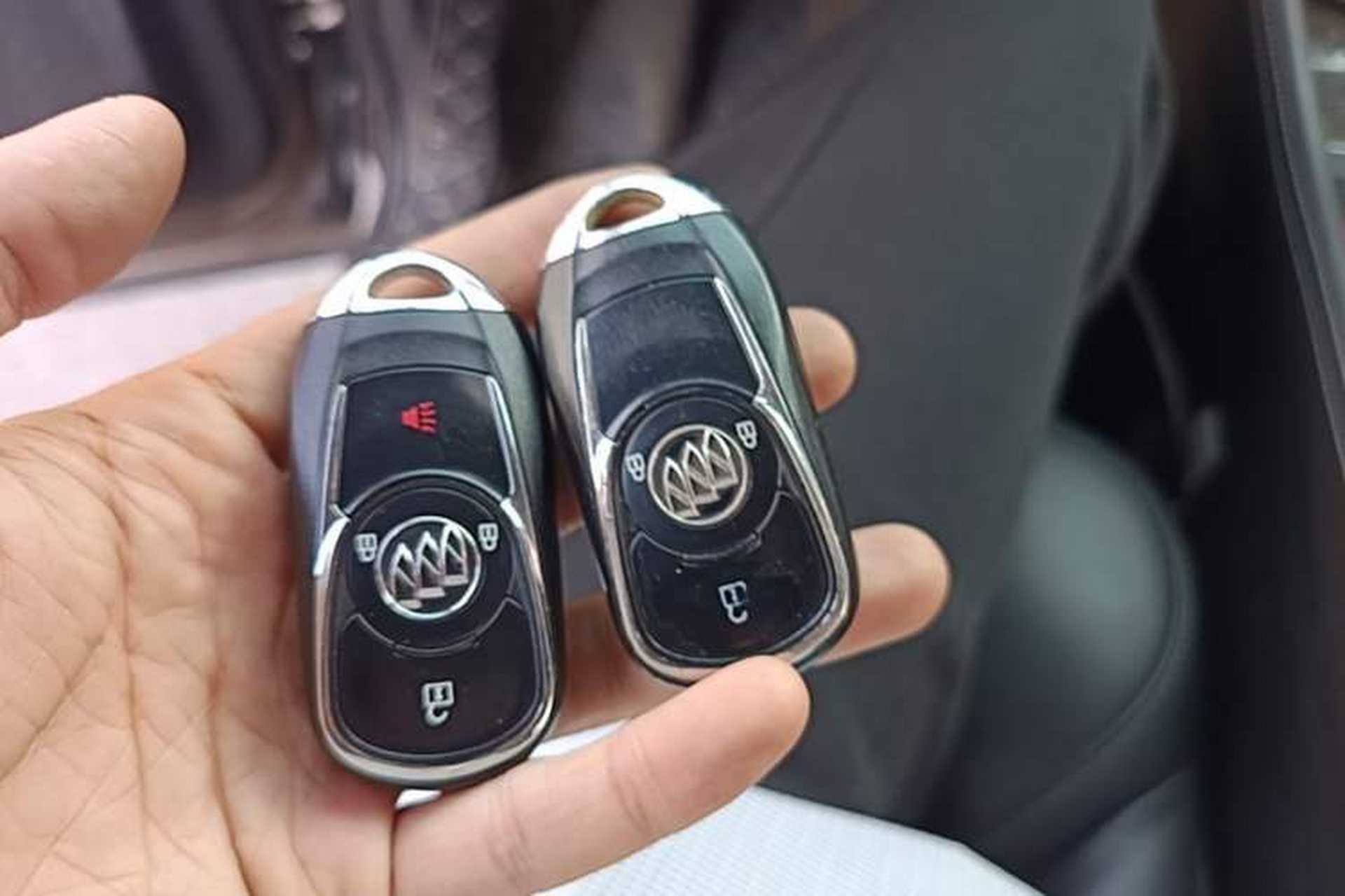Used Buick Envision 2018 20T Two-Wheel-Drive Elite Model Vehicle Key