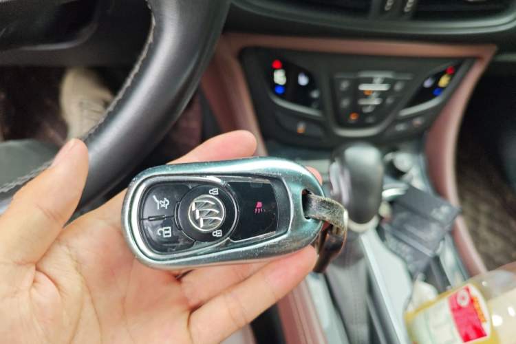Used Buick Envision 2018 28T Four-Wheel Drive Elite Version Vehicle Key
