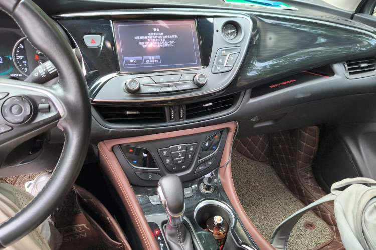 Used Buick Envision 2018 28T Four-Wheel Drive Luxury Model Audio And AC Panel