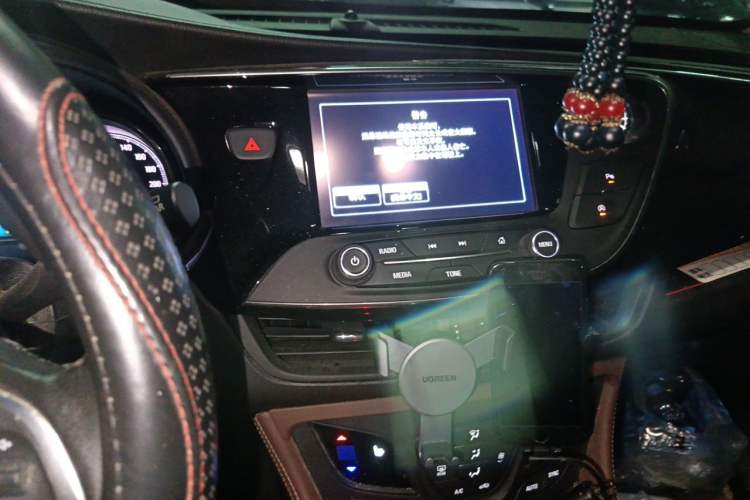 Used Buick Envision 2018 28T Four-Wheel Drive Elite Version Audio And AC Panel