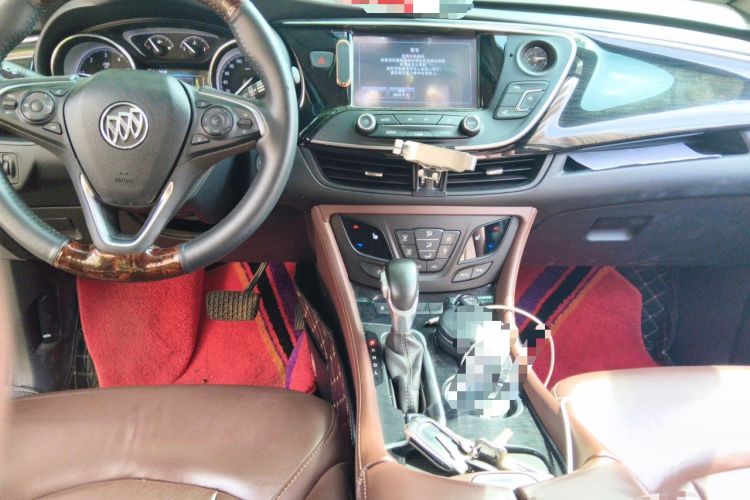 Used Buick Envision 2018 20T Two-Wheel Drive Luxury Model Center Console