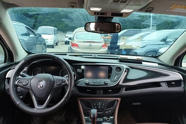 Used Buick Envision 2018 28T Four-Wheel Drive Luxury Model Center Console