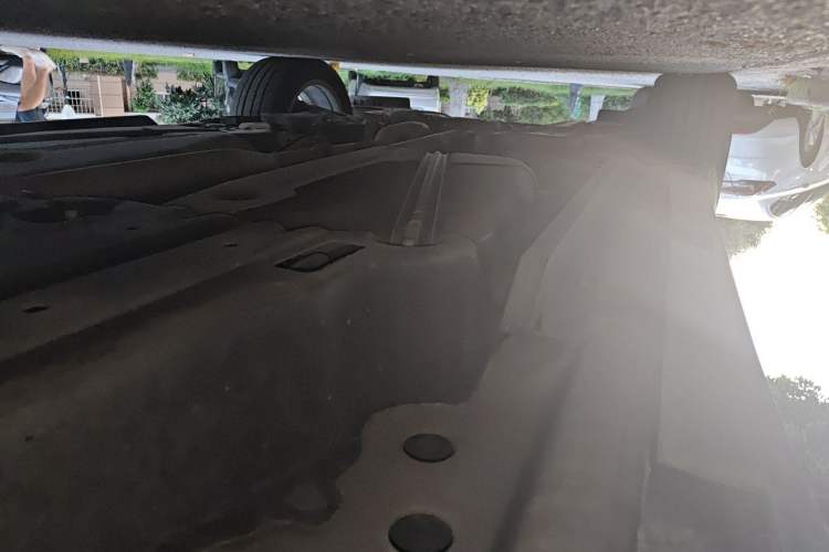 Used Buick Envision 2018 28T Four-Wheel Drive Elite Version Chassis Rear Left