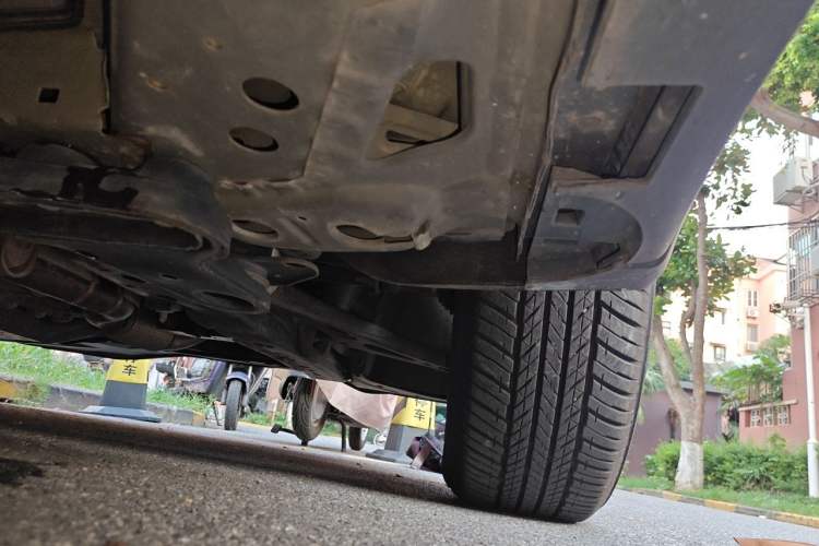 Used Buick Envision 2018 20T Two-Wheel-Drive Elite Model Chassis Rear Left