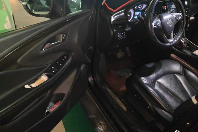 Used Buick Envision 2018 20T Two-Wheel-Drive Elite Model Driver Seat