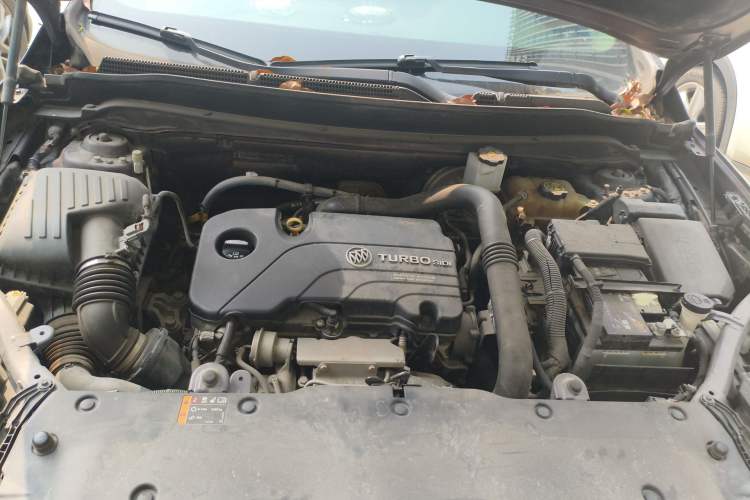 Used Buick Envision 2018 20T Two-Wheel-Drive Leading Model Engine Bay