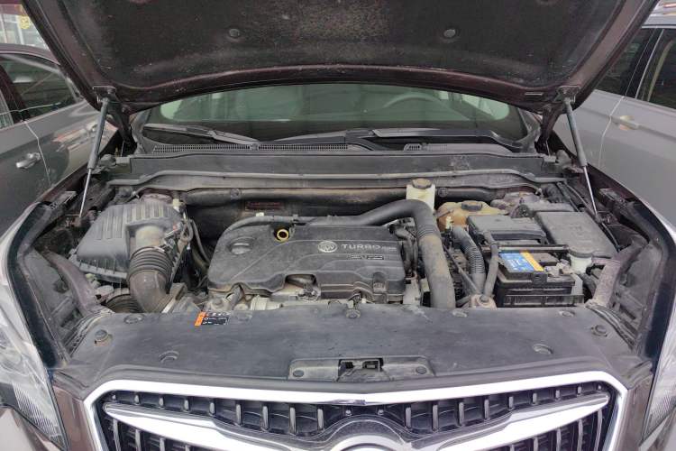 Used Buick Envision 2018 20T Two-Wheel-Drive Leading Model Engine Bay