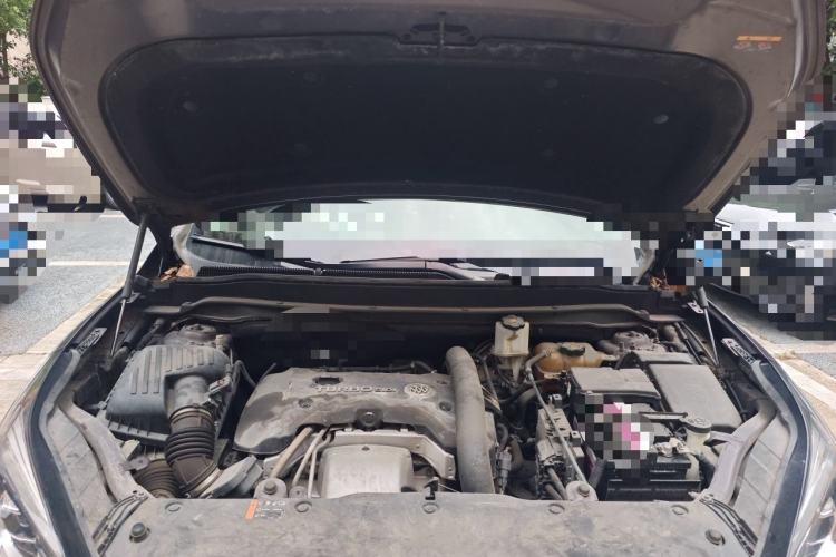 Used Buick Envision 2018 28T Four-Wheel Drive Elite Version Engine Bay