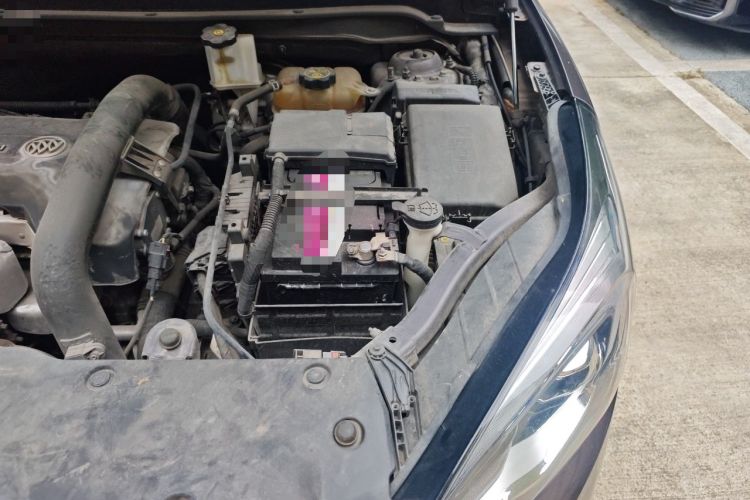 Used Buick Envision 2018 28T Four-Wheel Drive Elite Version Engine Bay Left