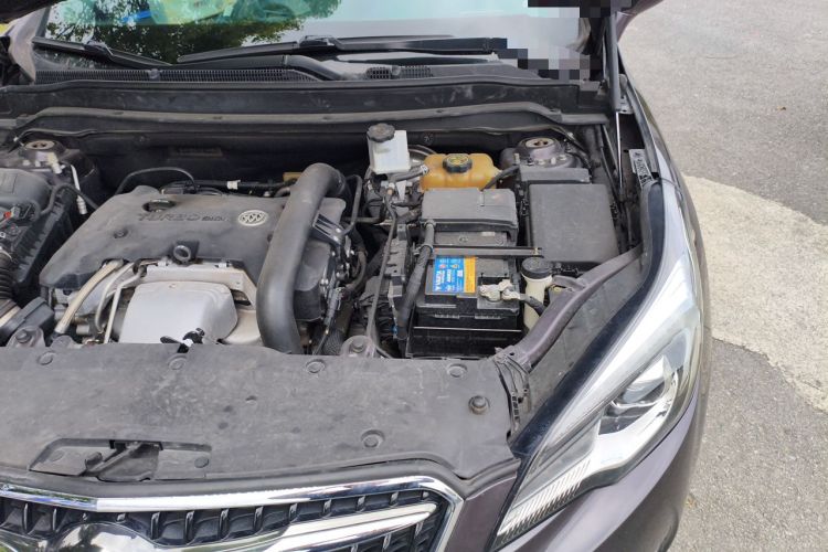 Used Buick Envision 2018 28T Four-Wheel Drive Elite Version Engine Bay Left