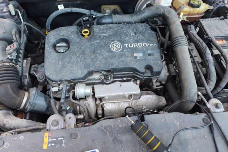 Used Buick Envision 2018 20T Two-Wheel-Drive Elite Model Engine Bay