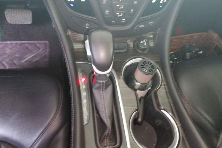 Used Buick Envision 2018 20T Two-Wheel-Drive Leading Model Gear Lever