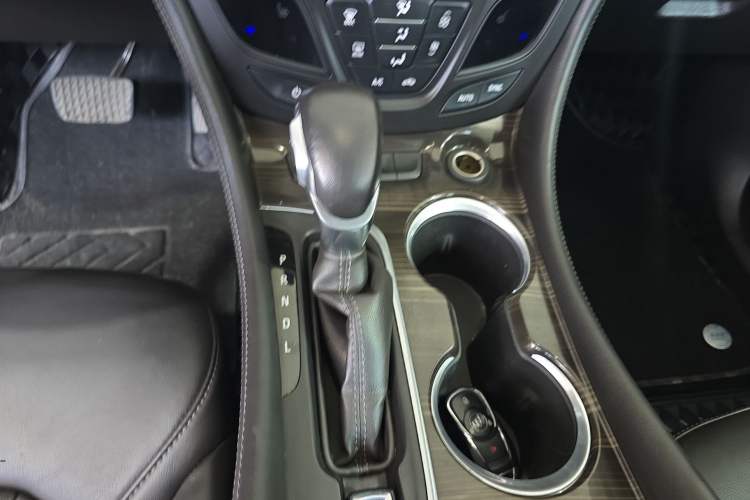 Used Buick Envision 2018 20T Two-Wheel-Drive Elite Model Gear Lever