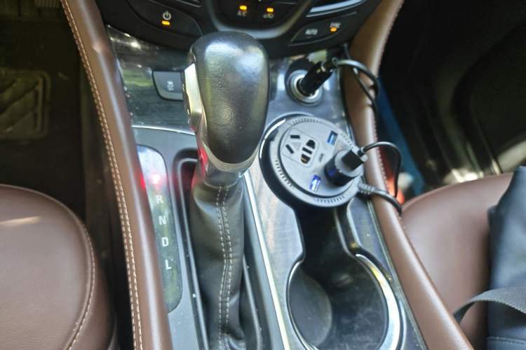 Used Buick Envision 2018 28T Four-Wheel Drive Elite Version Gear Lever