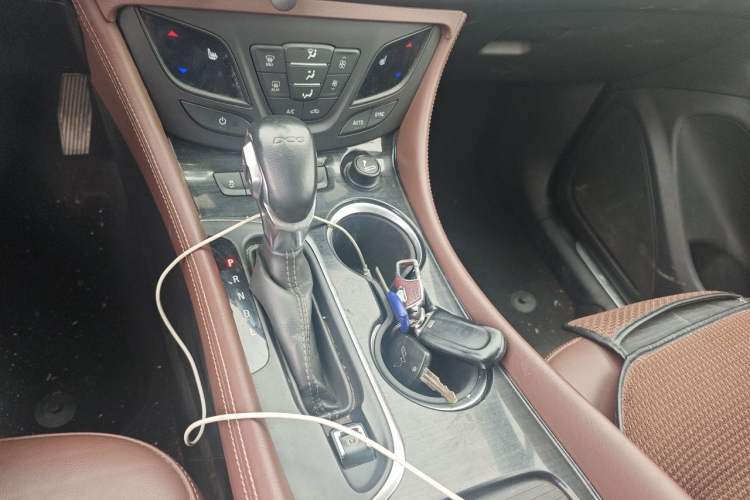 Used Buick Envision 2018 20T Two-Wheel Drive Luxury Model Gear Lever