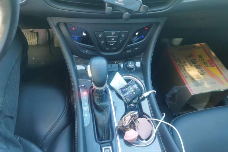 Used Buick Envision 2018 20T Two-Wheel-Drive Elite Model Gear Lever