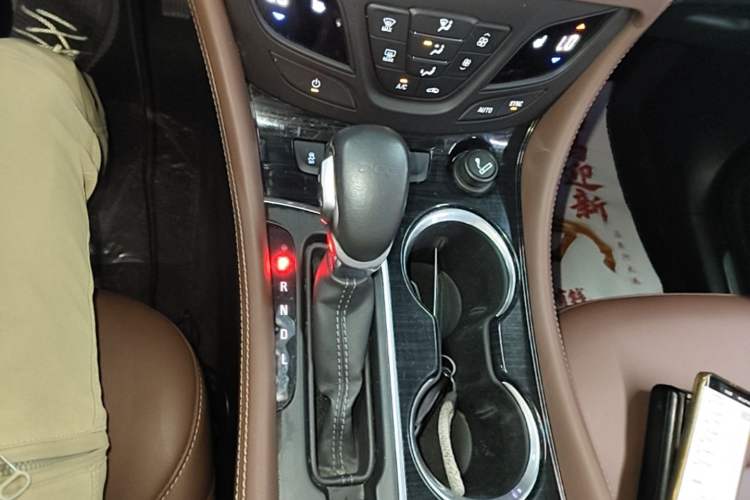 Used Buick Envision 2018 20T Two-Wheel Drive Luxury Model Gear Lever