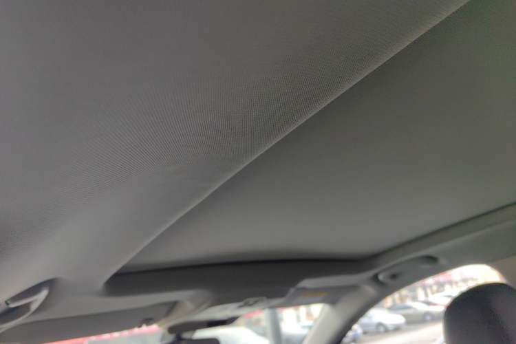 Used Buick Envision 2018 20T Two-Wheel-Drive Leading Model Headliner