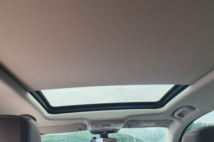 Used Buick Envision 2018 20T Two-Wheel Drive Luxury Model Headliner