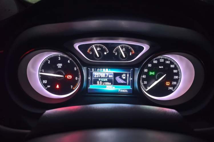 Used Buick Envision 2018 20T Two-Wheel-Drive Leading Model Instrument Cluster