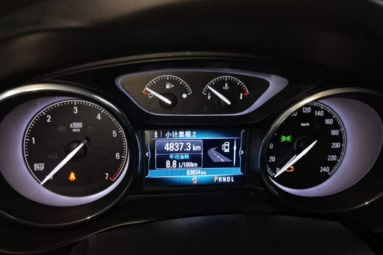 Used Buick Envision 2018 20T Two-Wheel-Drive Elite Model Instrument Cluster