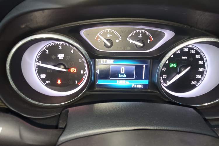 Used Buick Envision 2018 20T Two-Wheel-Drive Leading Model Instrument Cluster
