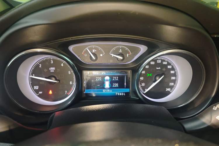 Used Buick Envision 2018 20T Two-Wheel-Drive Leading Model Instrument Cluster
