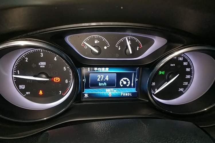 Used Buick Envision 2018 28T Four-Wheel Drive Elite Version Instrument Cluster