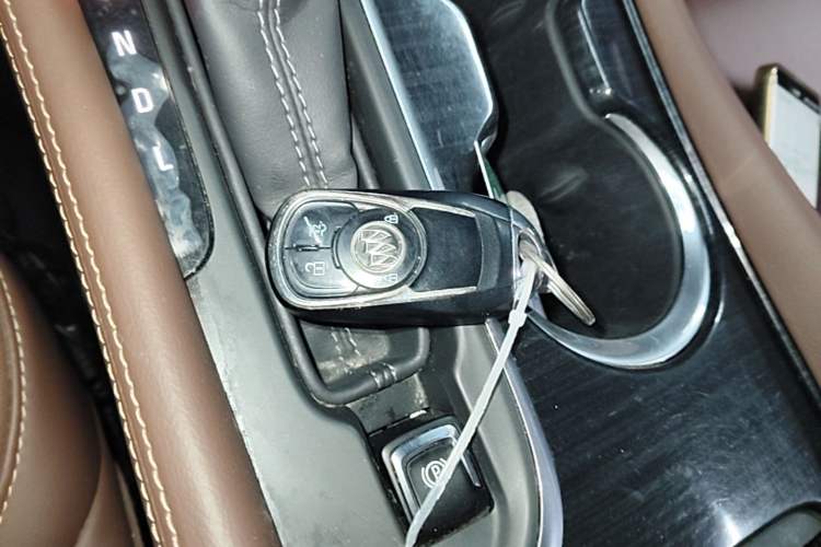 Used Buick Envision 2018 20T Two-Wheel Drive Luxury Model Interior 1