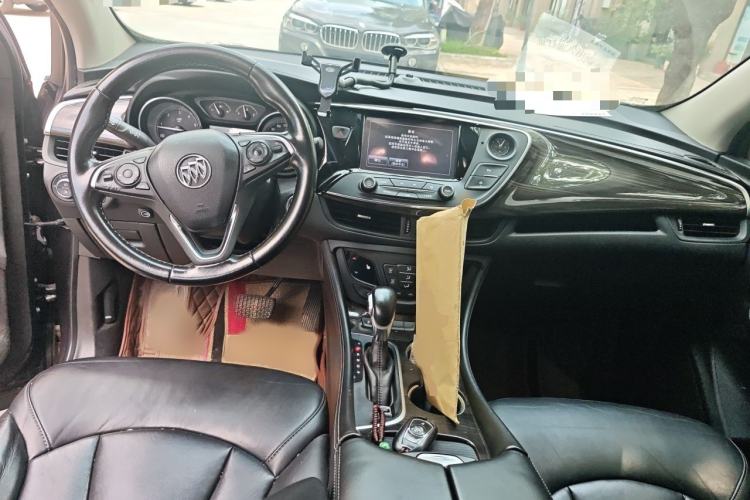 Used Buick Envision 2018 20T Two-Wheel-Drive Elite Model Interior 2