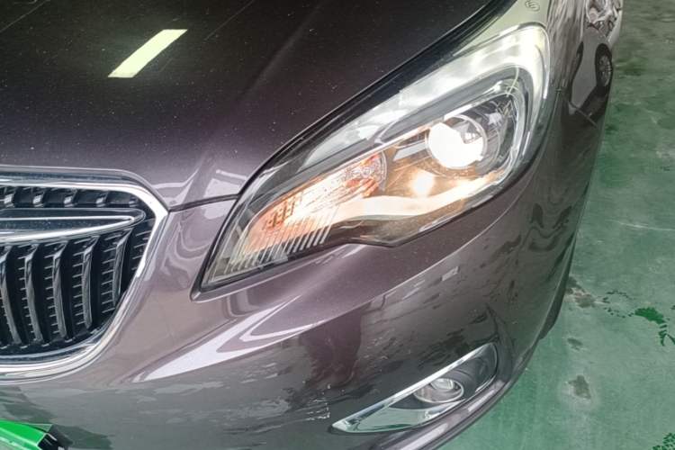 Used Buick Envision 2018 20T Two-Wheel-Drive Elite Model Left Front Headlight