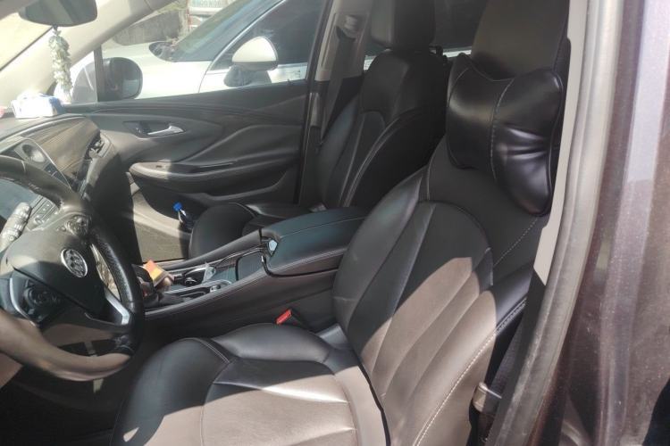Used Buick Envision 2018 20T Two-Wheel-Drive Elite Model Left Front Seat