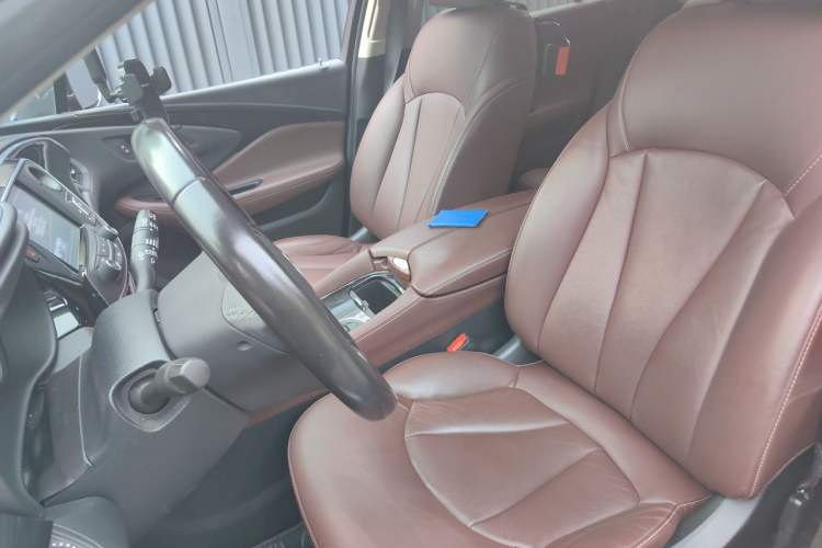 Used Buick Envision 2018 28T Four-Wheel Drive Luxury Model Left Front Seat
