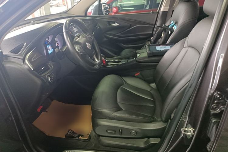 Used Buick Envision 2018 20T Two-Wheel-Drive Elite Model Left Front Seat