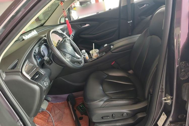 Used Buick Envision 2018 20T Two-Wheel-Drive Elite Model Left Front Seat