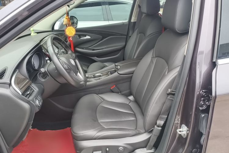 Used Buick Envision 2018 20T Two-Wheel-Drive Elite Model Left Front Seat