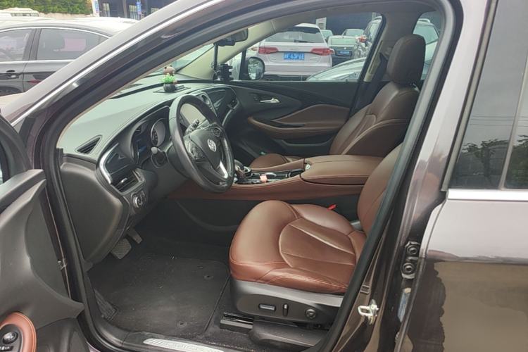 Used Buick Envision 2018 20T Two-Wheel Drive Luxury Model Left Front Seat