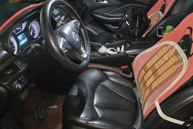 Used Buick Envision 2018 20T Two-Wheel-Drive Elite Model Left Front Seat