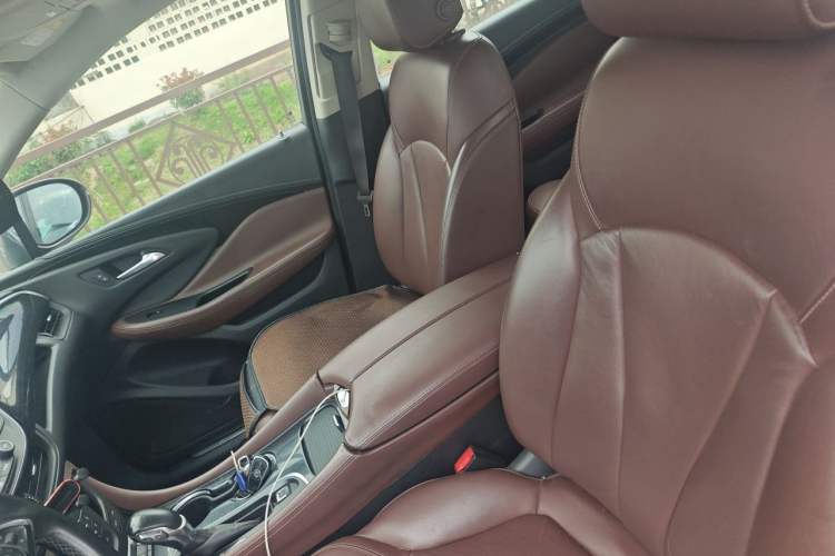 Used Buick Envision 2018 20T Two-Wheel Drive Luxury Model Left Front Seat