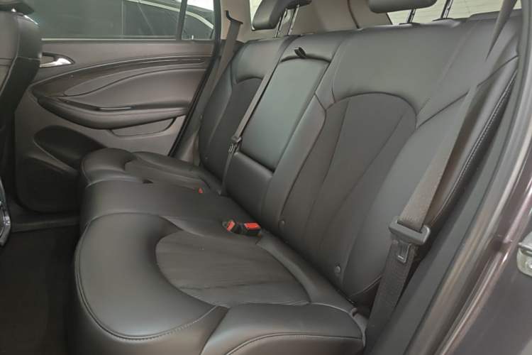 Used Buick Envision 2018 20T Two-Wheel-Drive Leading Model Left Rear Seat