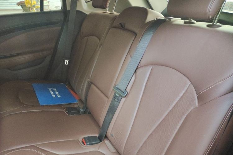 Used Buick Envision 2018 28T All-Wheel-Drive Versatile Sports Flagship Model Left Rear Seat