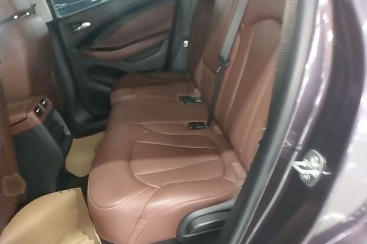 Used Buick Envision 2018 28T Four-Wheel Drive Elite Version Left Rear Seat