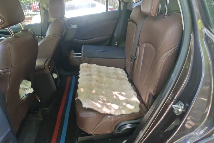 Used Buick Envision 2018 28T Four-Wheel Drive Elite Version Left Rear Seat