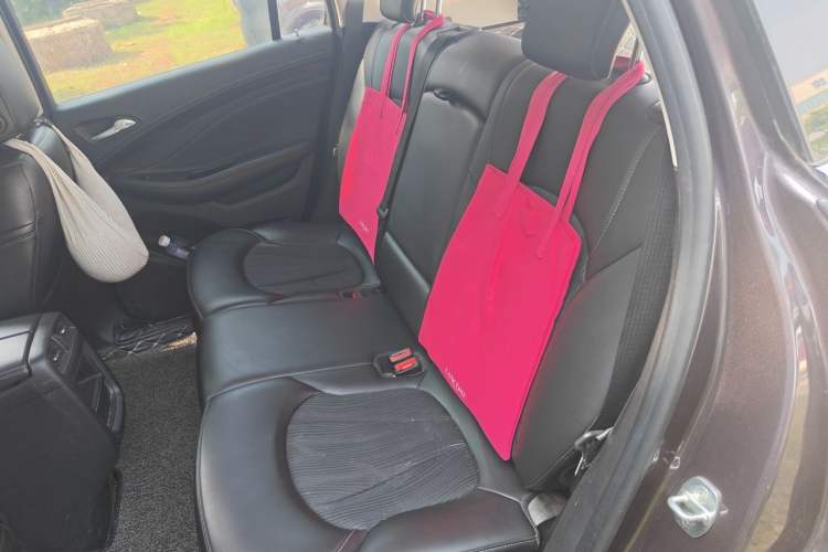 Used Buick Envision 2018 20T Two-Wheel-Drive Leading Model Left Rear Seat