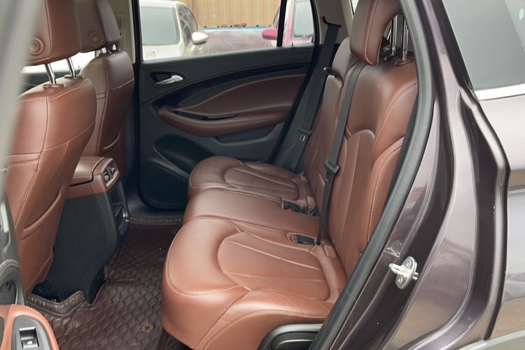 Used Buick Envision 2018 28T Four-Wheel Drive Elite Version Left Rear Seat